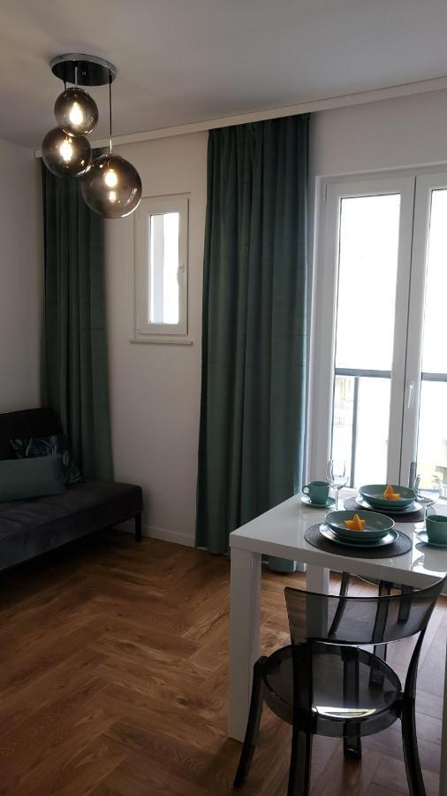 Malibu Apartments บิบิโอเน ภายนอก รูปภาพ